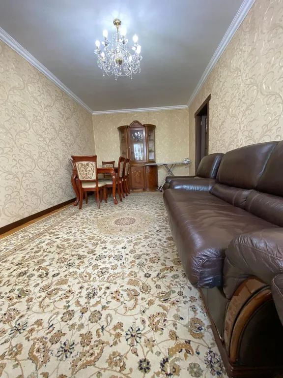 2 комнатная квартира в золотом квадрате