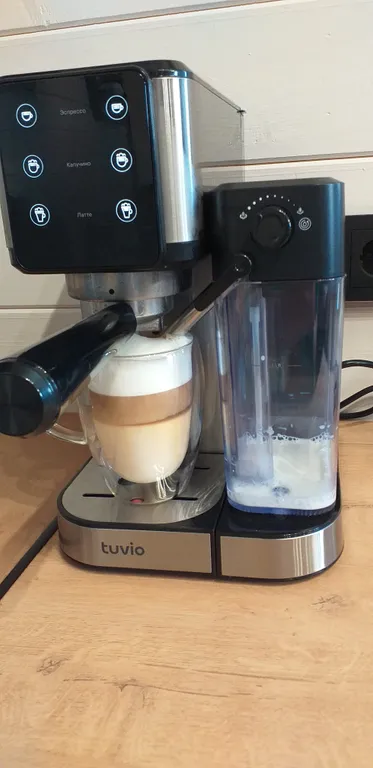 Коттедж Загородный дом у реки в лесу — Горки