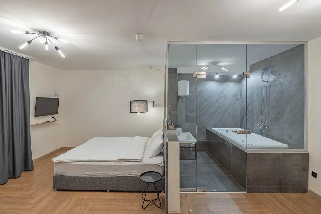 Прозрачный люкс с видом на реку