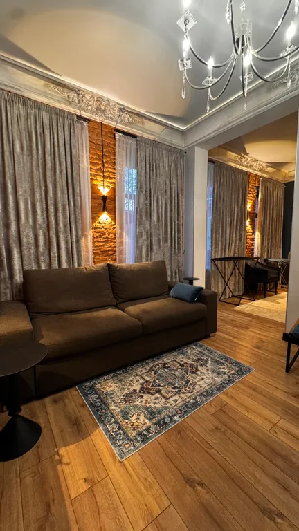 Квартира Очень красивые апартаменты в центре Владикавказа! — аренда посуточно в Владикавказ