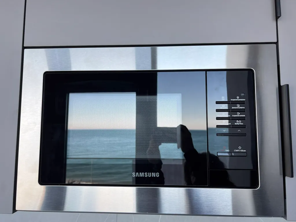 Роскошные апартаменты с террасой в 20 метрах от моря