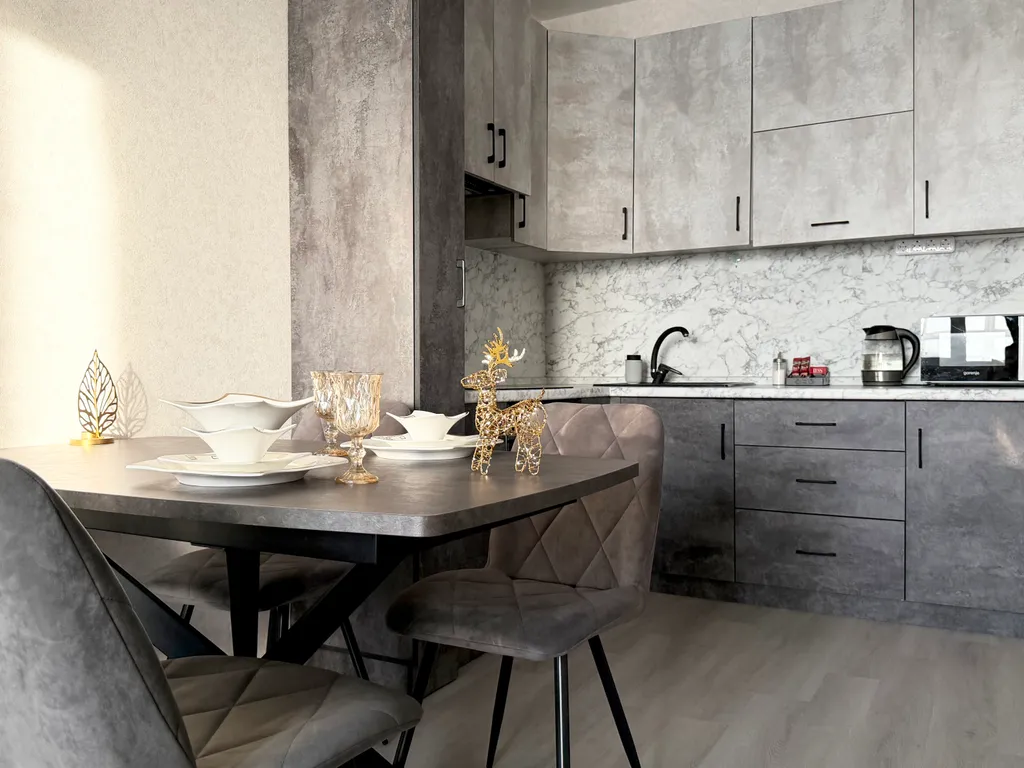 Студия со свежим ремонтом на 16 этаже