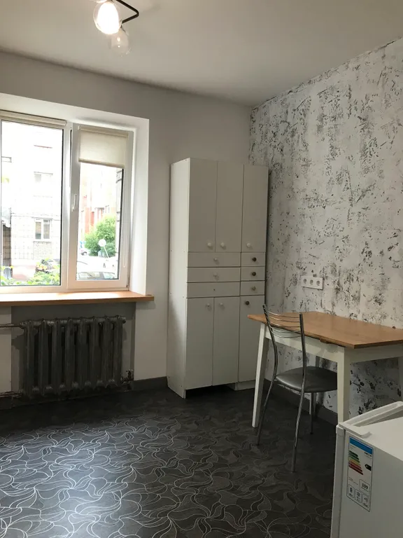 Комната в общежитии секционного типа в центре города