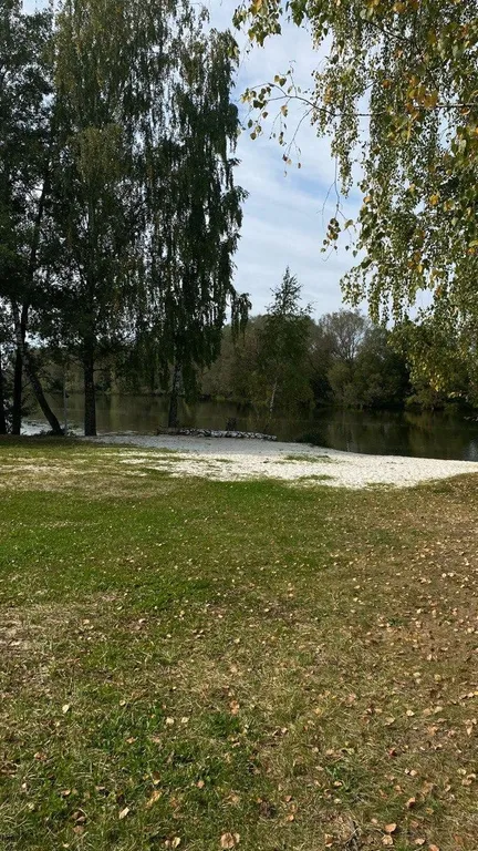 Новый стильный дом с камином