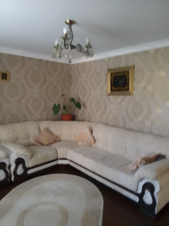 Уютный домик с видом на горы