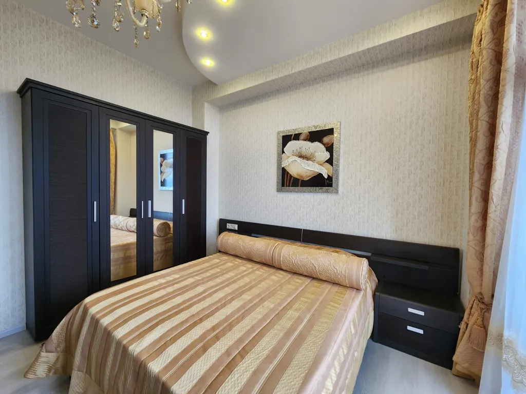 Шикарная 3-х комнатная квартира в новом доме бизнес-класса — аренда посуточно в Адлер