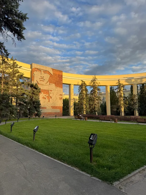 Квартира рядом с Площадью Ленина в историческом центре города