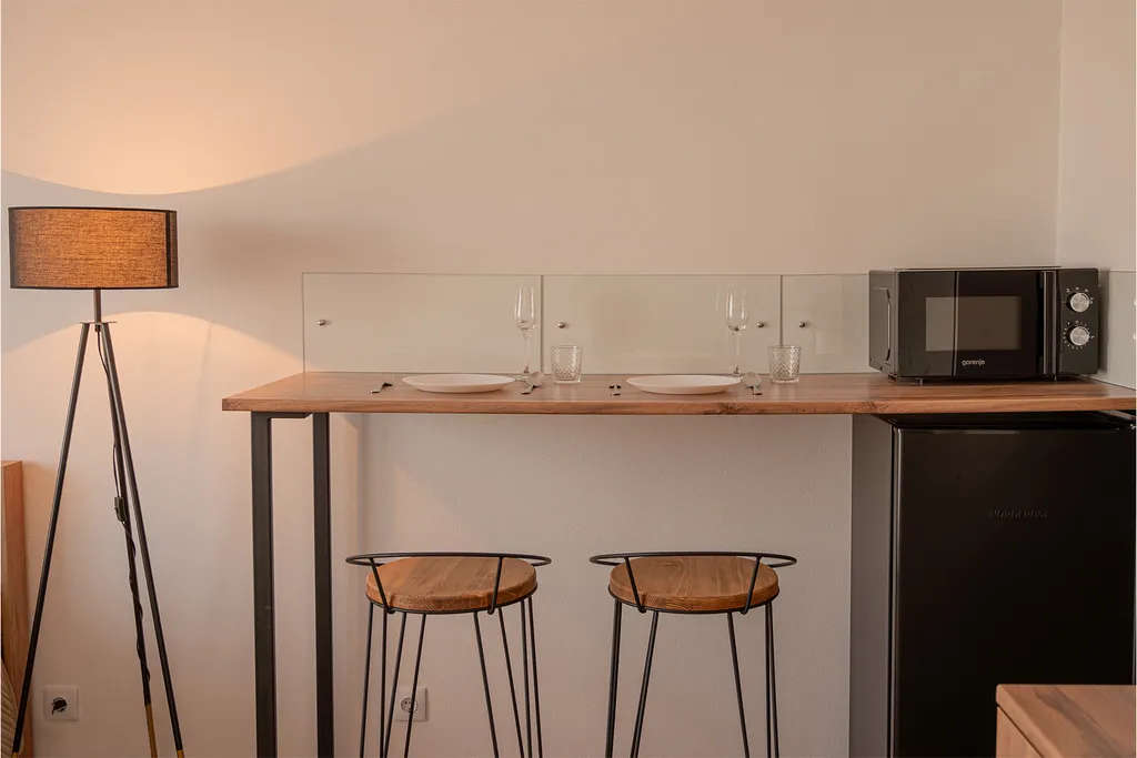 Уютная, новая квартира-студия The Room White