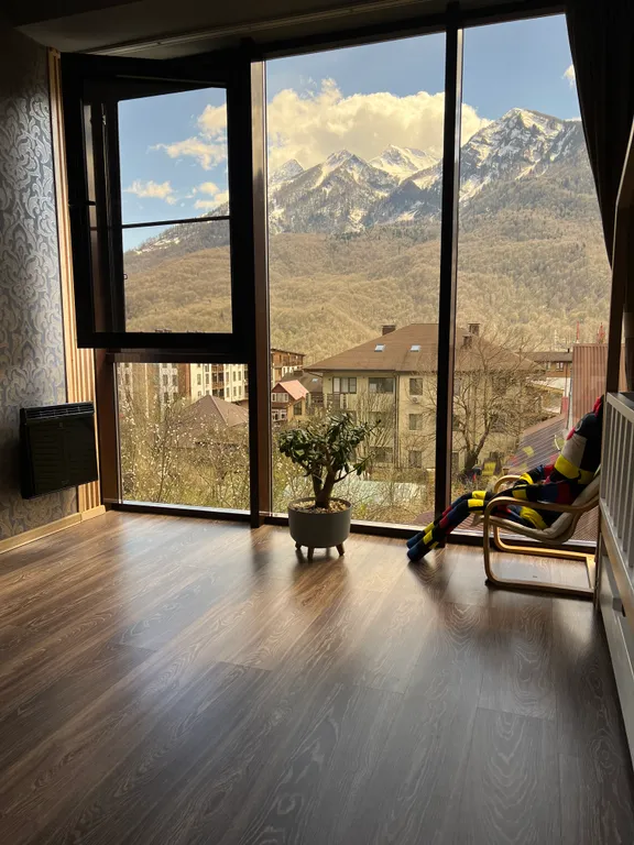 Квартира с видом на горы