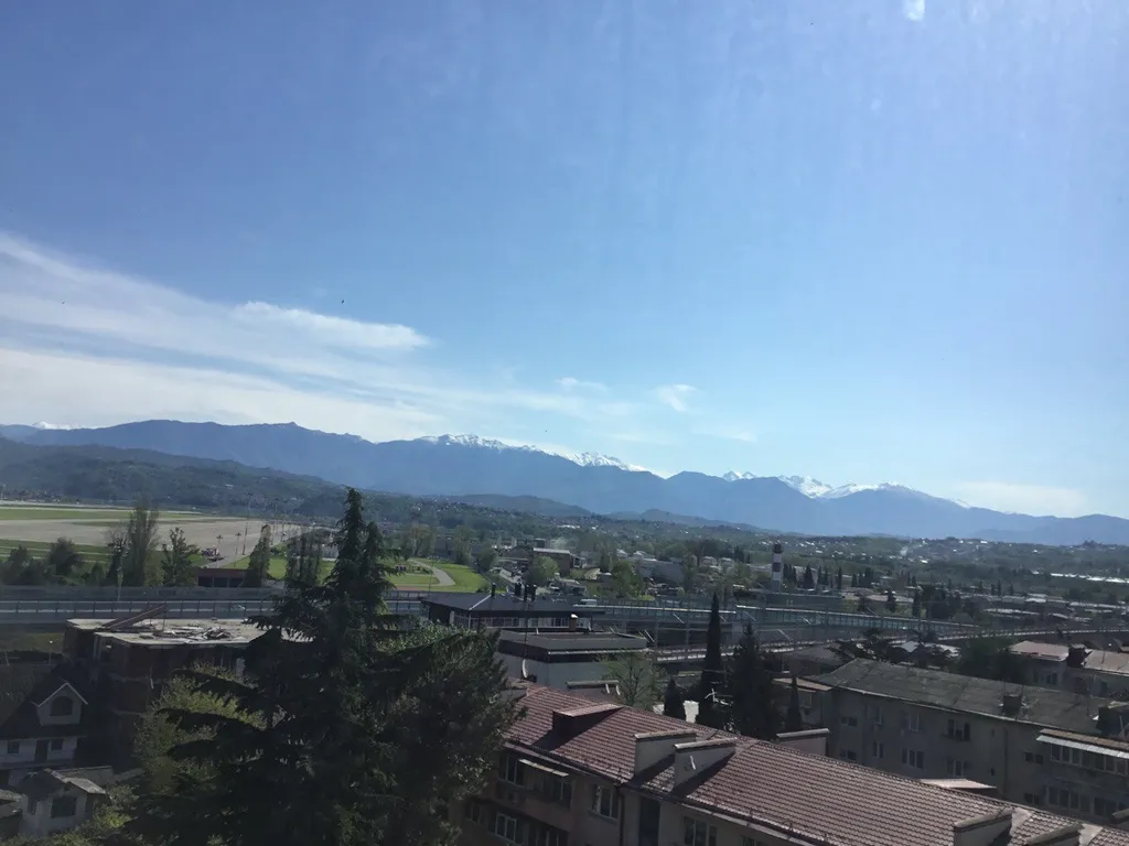 Квартира Светлая комната в центре с видом на море и горы — Адлер