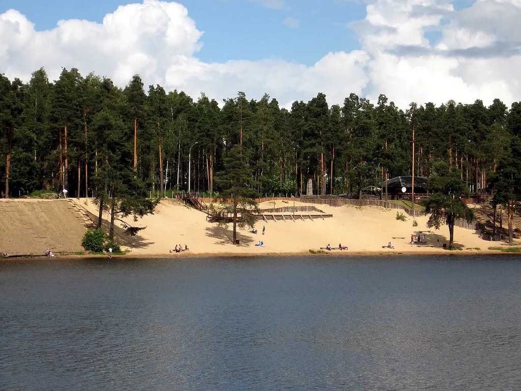 Таунхаус с участком