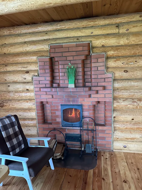 Уютный коттедж на берегу реки Milana Village