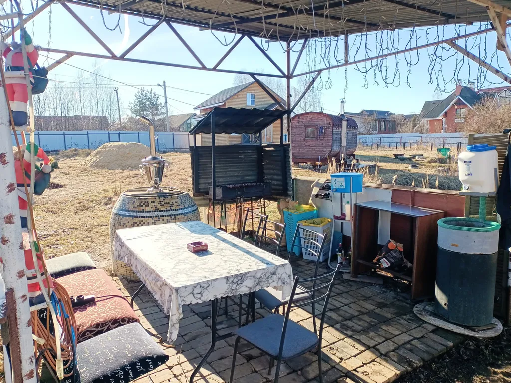 Остров Аннушки - уютные домики у реки