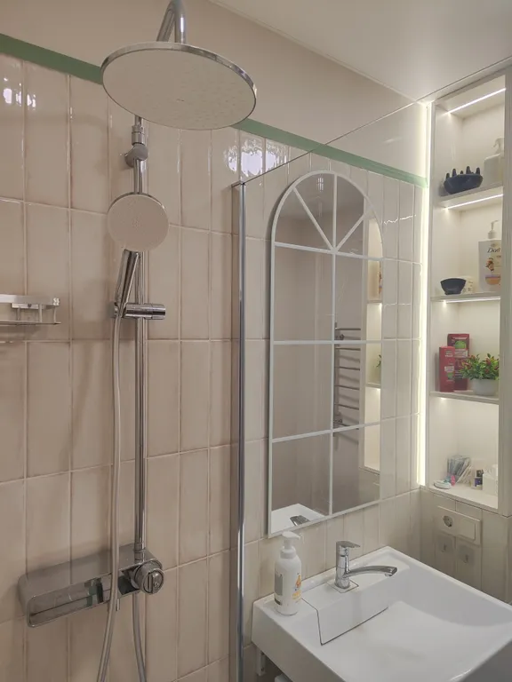 Уютная квартира у метро и вокзала в новом доме