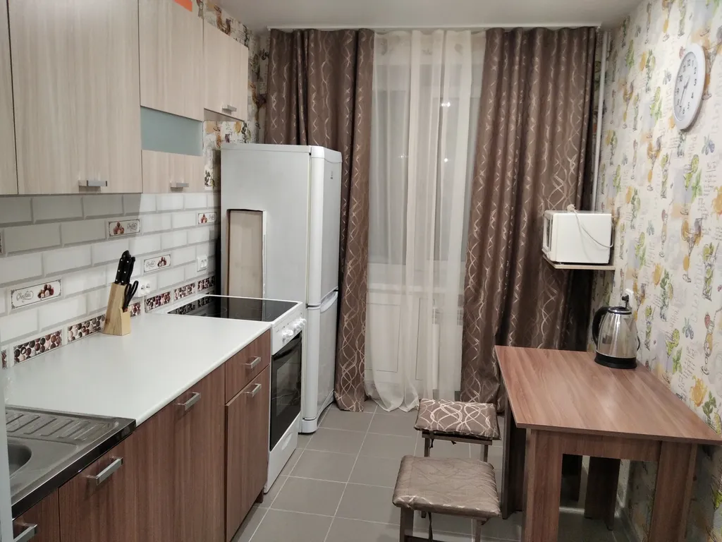 Квартира после ремонта с камином и джакузи