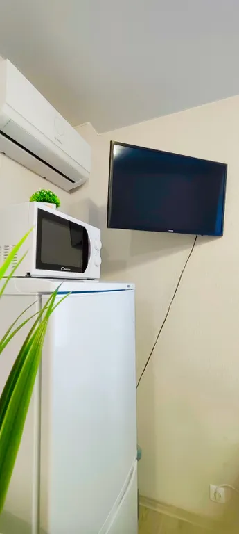 Студия с бассейнами рядом с Кипарисовым озером