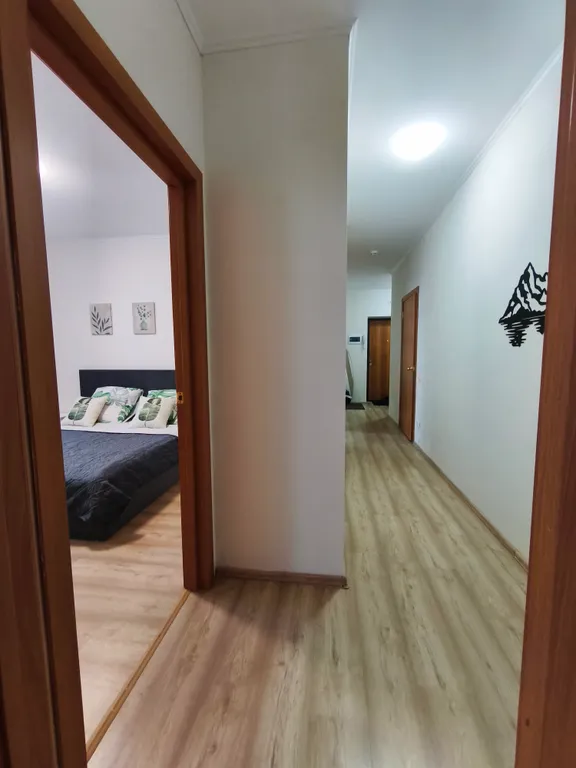 Квартира Просторная 2-х комнатная квартира с прекрасными видами  возле метро — Екатеринбург