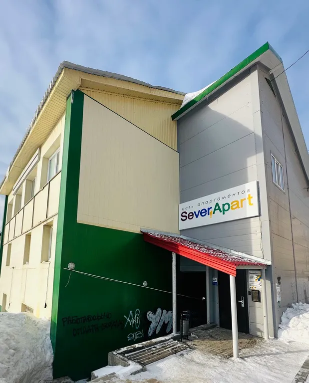 Номер возле Ярмарочной площади Южные ворота Ямала