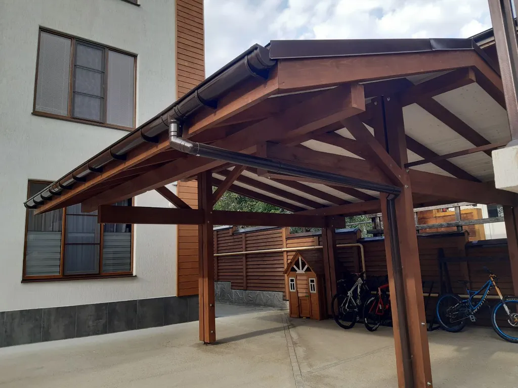 Квартира с отдельной спальней в центре