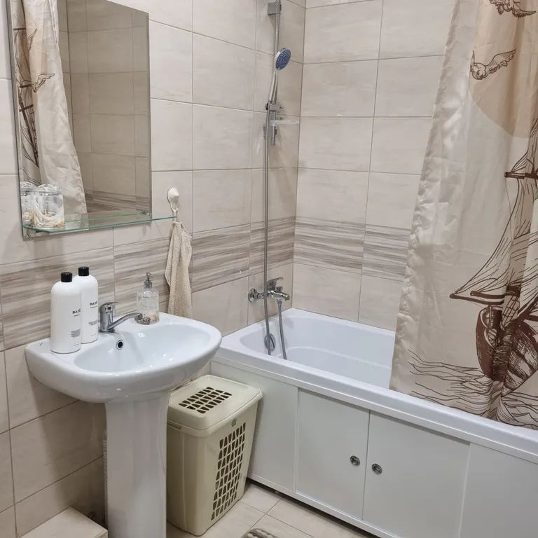 Квартира Новая уютная просторная квартира — Екатеринбург