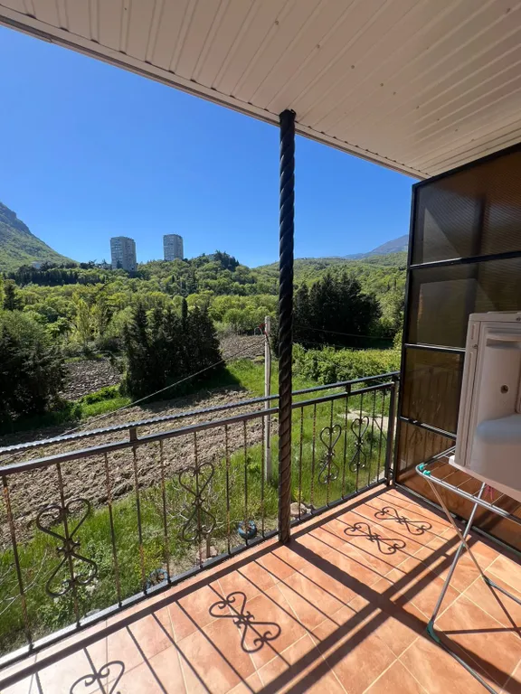 Аппартаменты с видом на Медведь гору