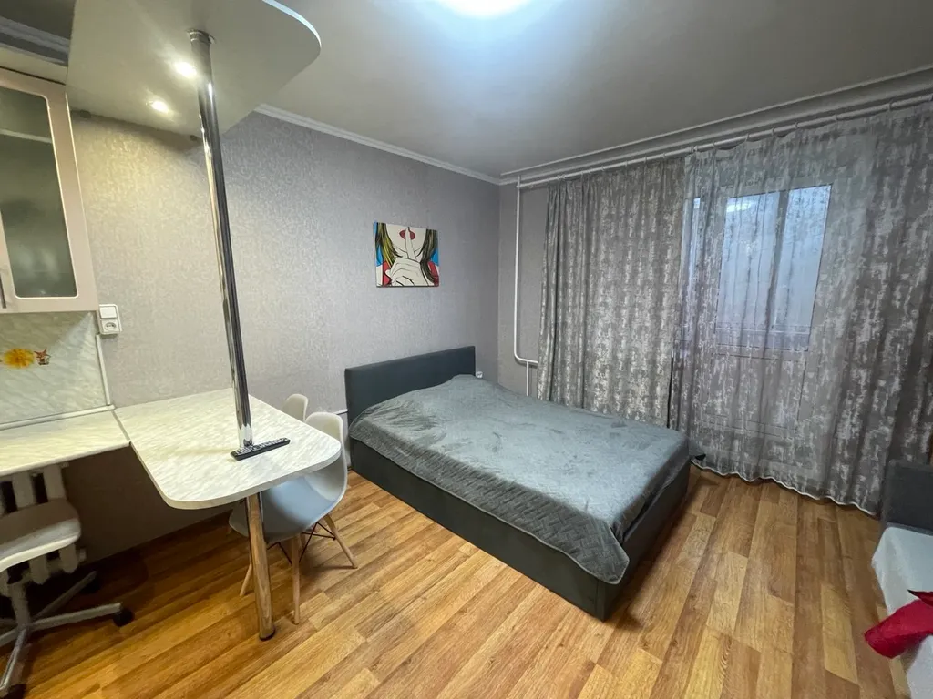 Квартира Просторная студия — аренда посуточно в Жигулёвск