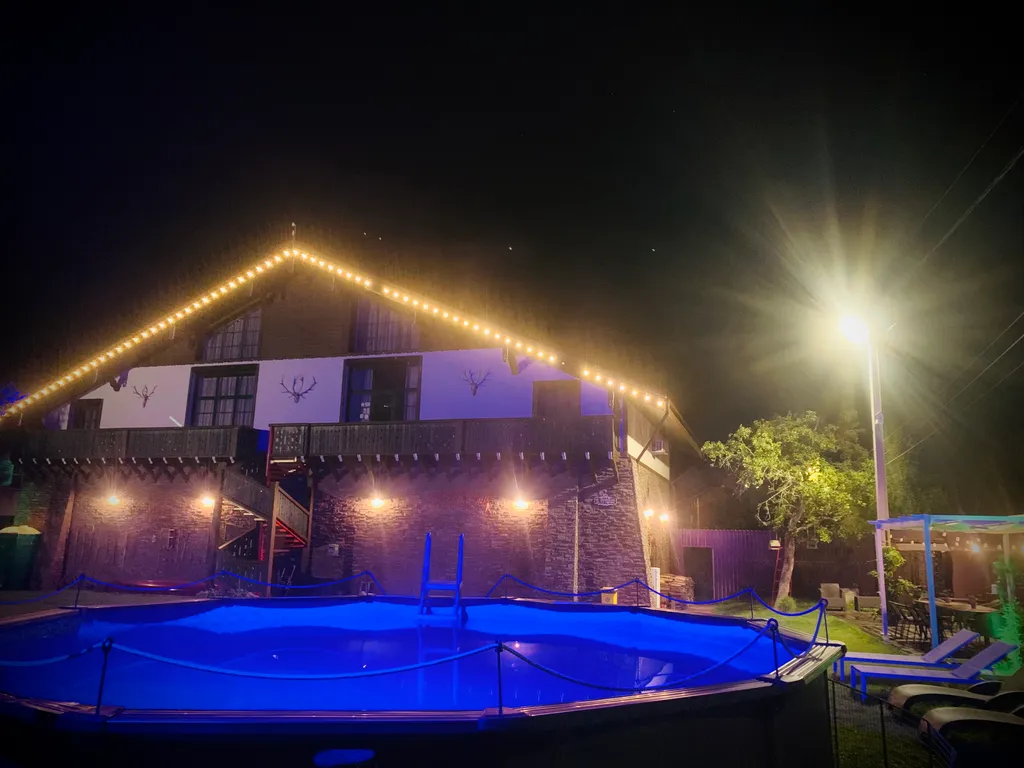 6-комнатный Дом