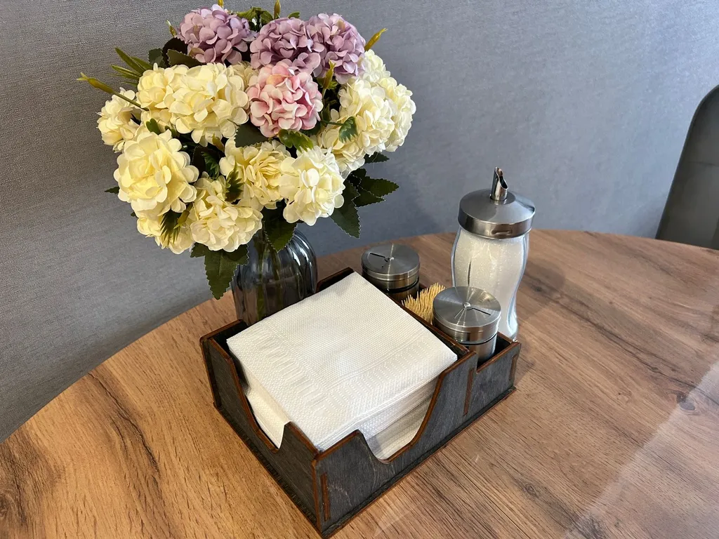 Отличная квартира в живописном месте города с видом на лес и город