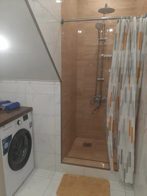 Комфортабельное жилье на Банном вблизи к озеру и ГЛЦ