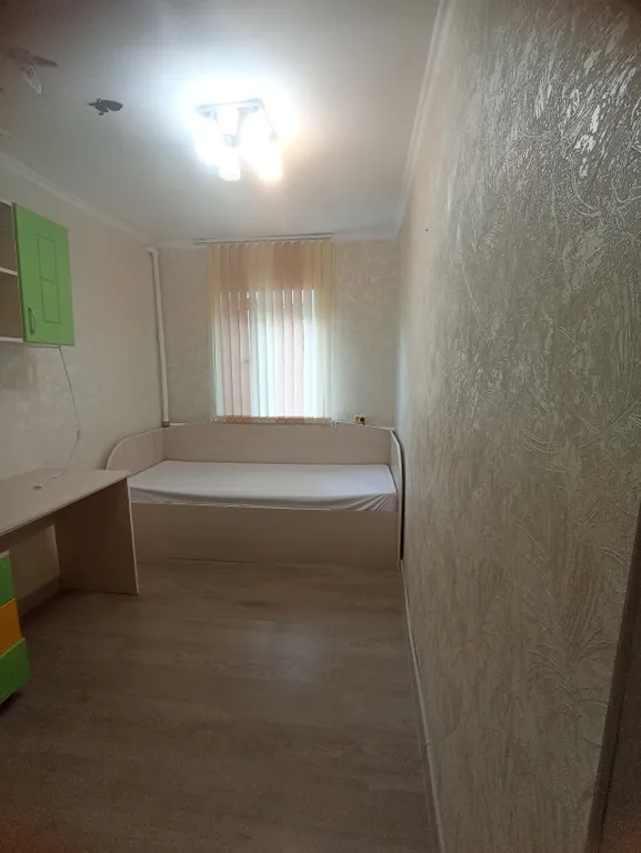 Квартира со своим двориком и стоянкой