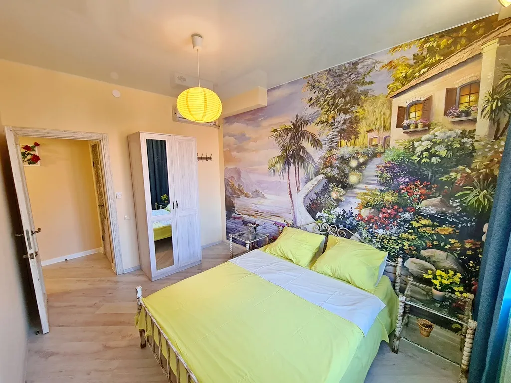 Коттеджу моря: костровая чаша камин детская территория бассейн баттут.