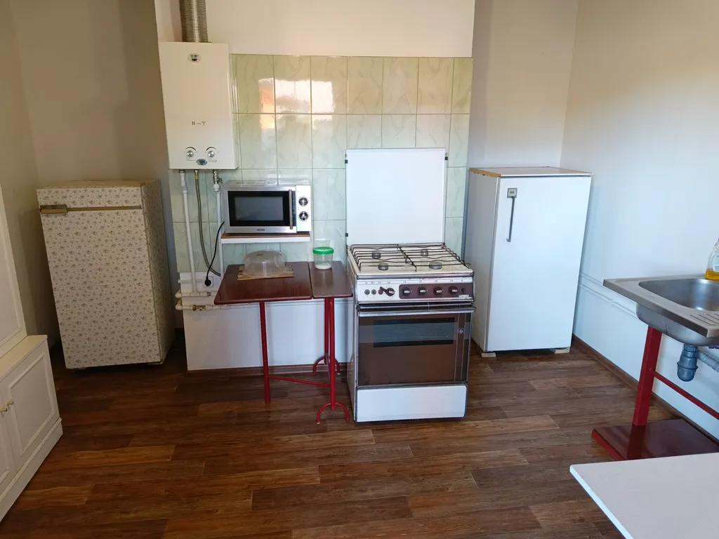 Уютный номер с большим свободным пространством до восьми человек