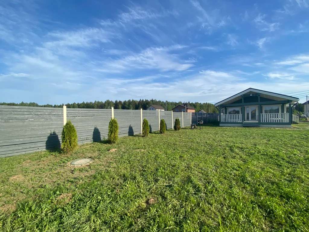 Дом шале рядом с городом