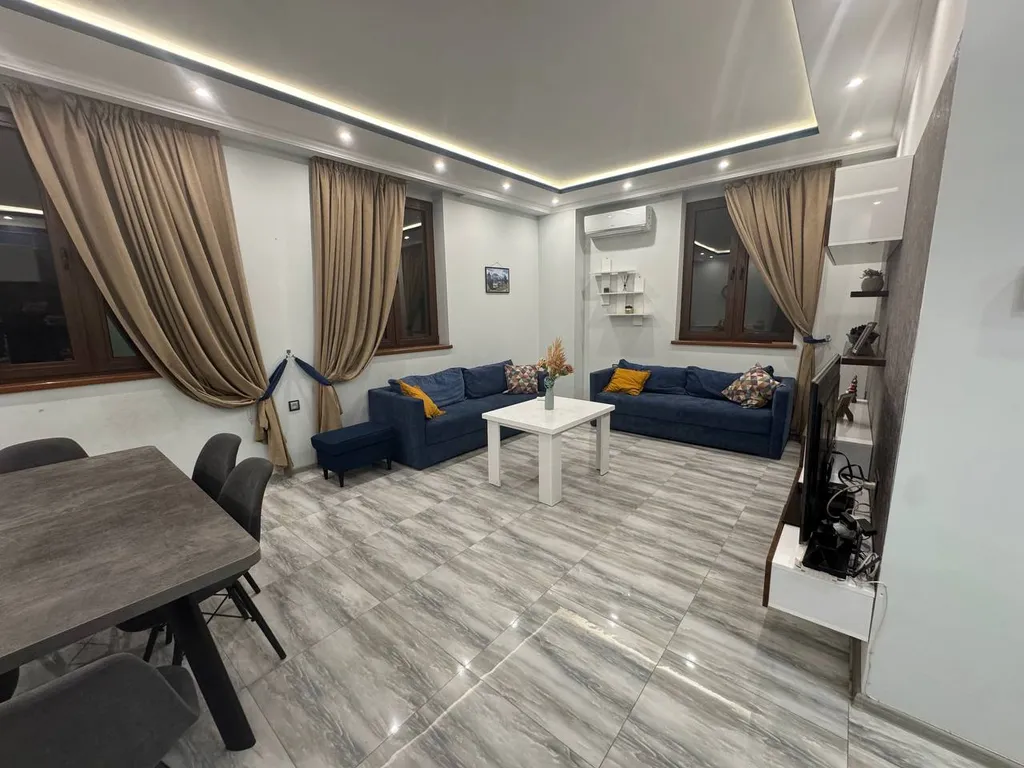 Апартаменты у Площади Республики