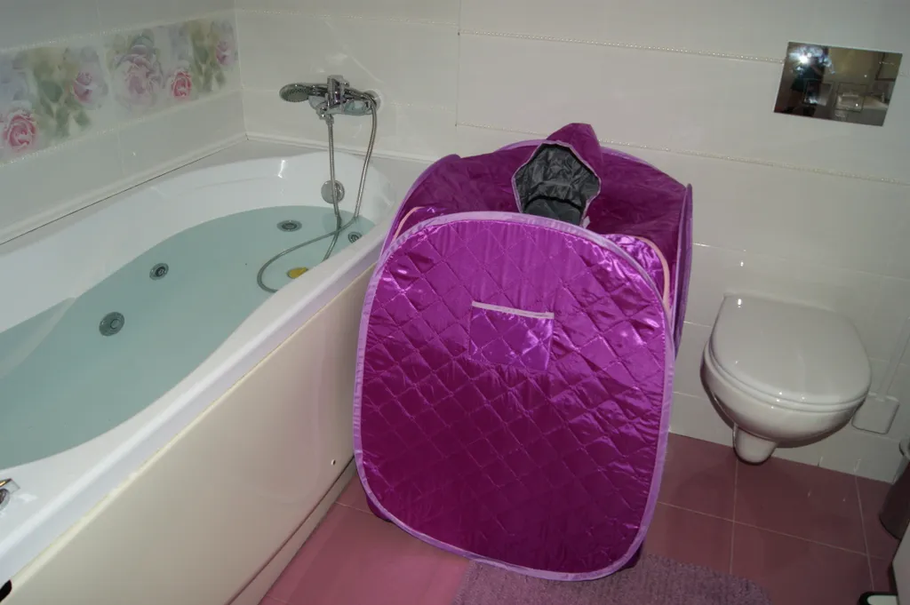 Таунхаус у озера в сосновом лесу