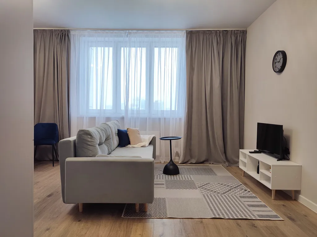 Стильные двухкомнатные апартаменты