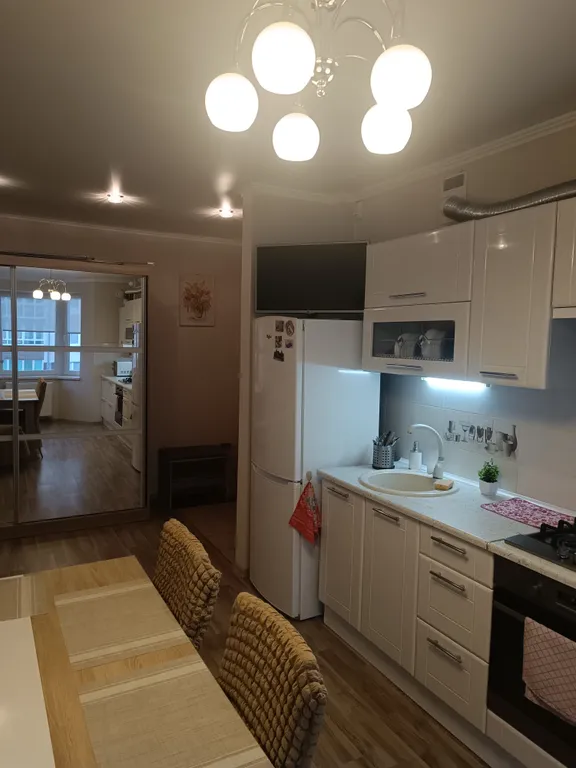 Двухкомнатная квартира на берегу моря