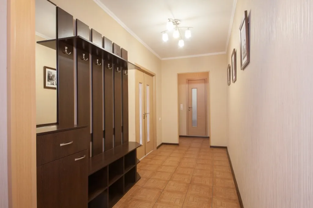 Квартира Квартира Уютная 3х-комнатная на Взлетке — Красноярск