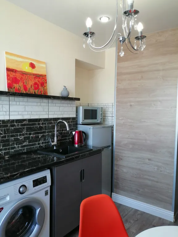 Квартира с видом на закат и Омск