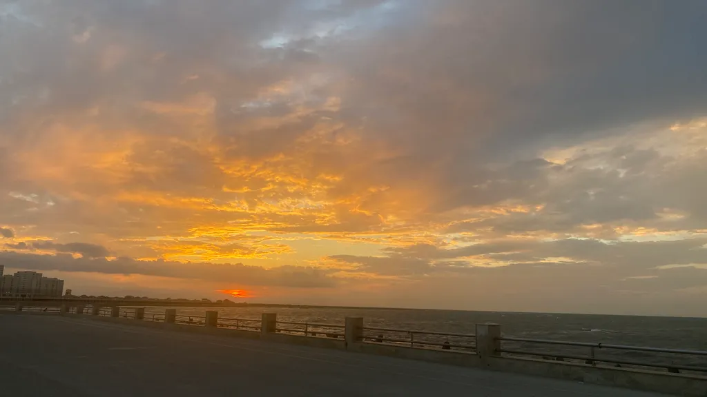 3-комнатная квартира с видом на море для большой семьи