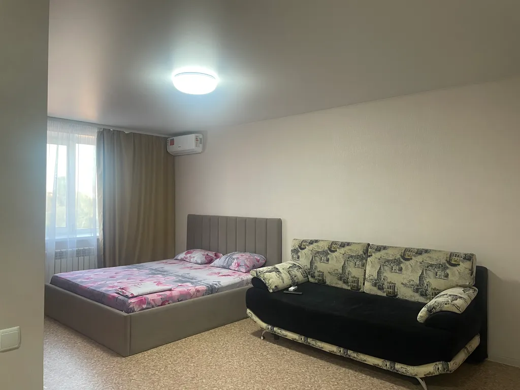 Уютная квартира близко к выезду — аренда посуточно в Саратов