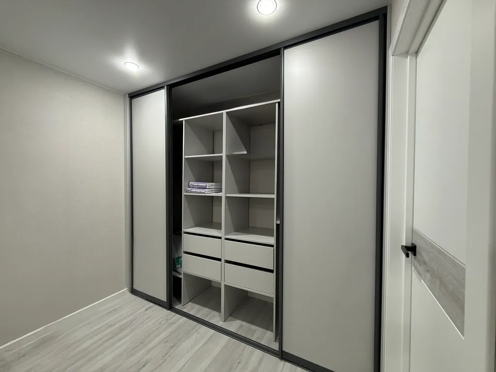 Новая евротрешка толтый мыс 5-7 мин до моря