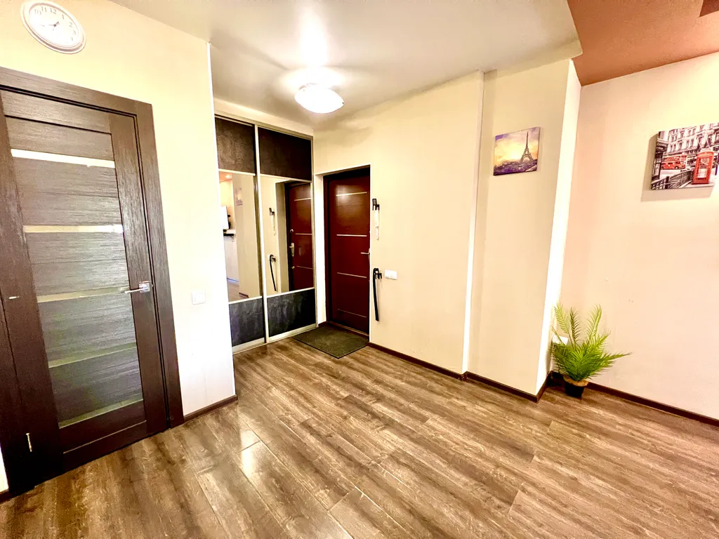 Квартира Квартира Дизайнерская студия на 9 этаже в ЖК Современник рядом с МТЛ-Арена — Самара