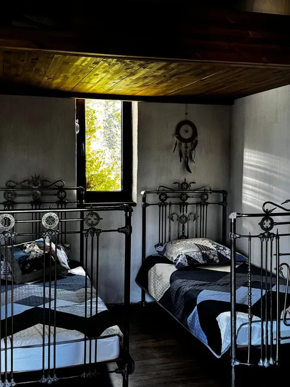 Коттедж Дача на берегу реки в стиле Старый замок — Козет