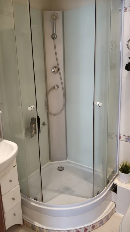 Большая и чистая квартира с евроремонтом