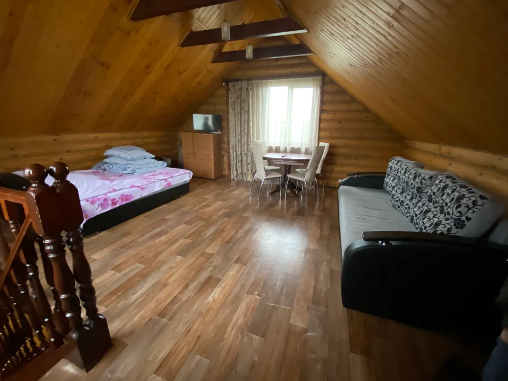 Уютный дом с сауной на живописном берегу Волги