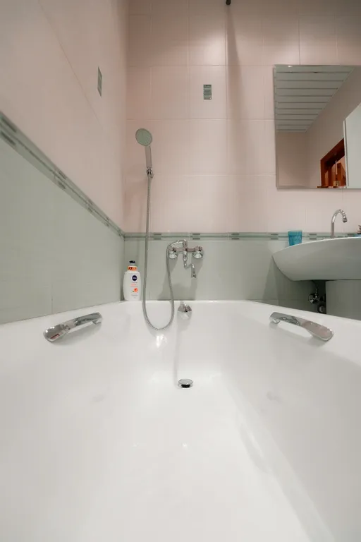 Двухкомнатная квартира напротив ТЦ Обними