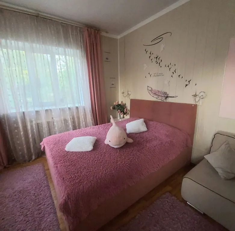 Коттедж Марианна с бильярдом, теннисом, сауной и бассейном