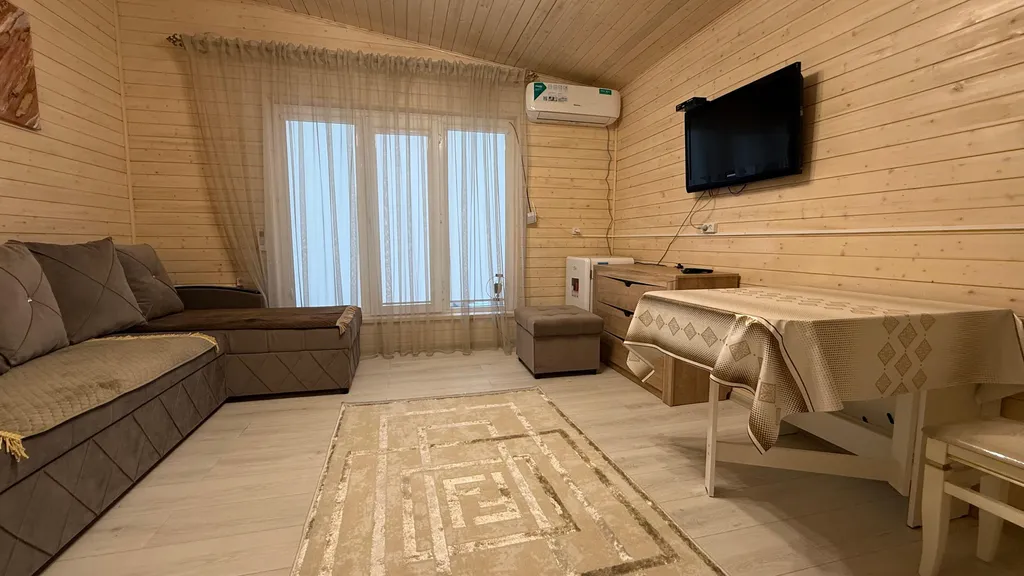 Уютный домик в центре города