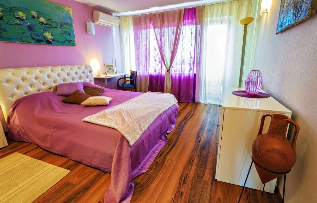 Квартира Двухкомнатные апартаменты с панорамным видом на детский парк Горького — аренда посуточно в Минск